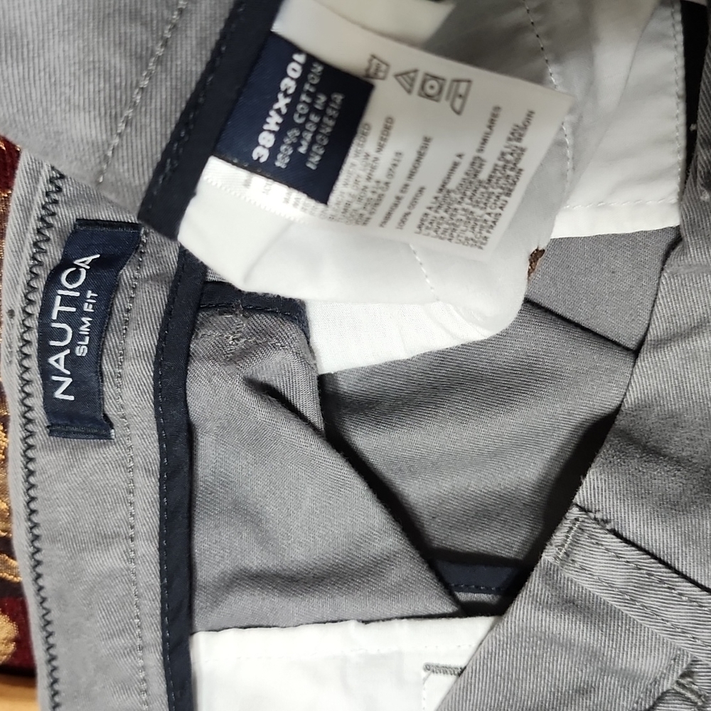 Men gray khakis by Nautica 40w